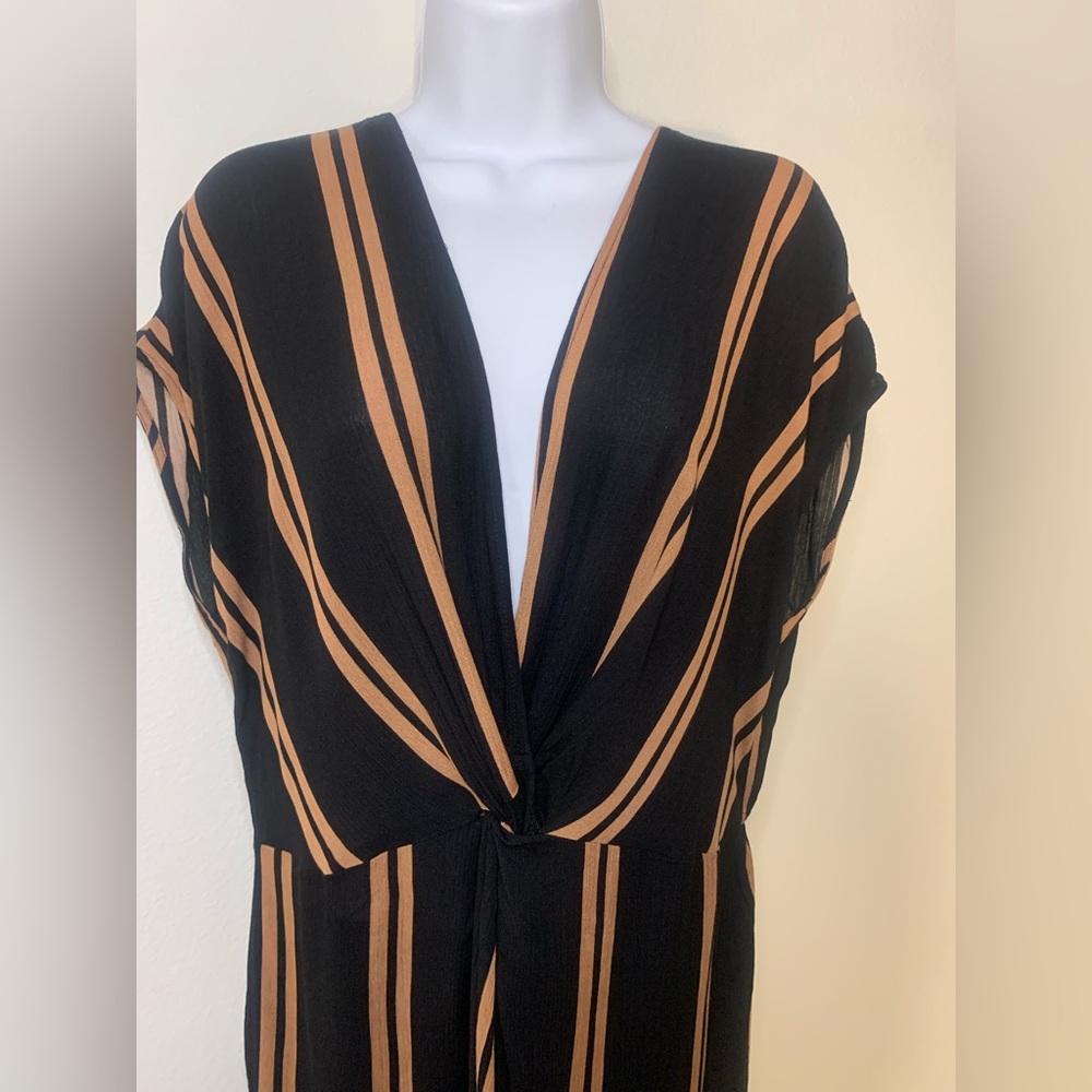 NWT Plunging Neckline Maxi Dress XL